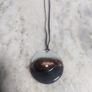 Black and Gold Pendant Necklace